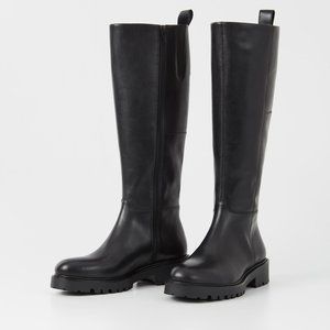 Vagabond Kenova chunky knee high boot in black